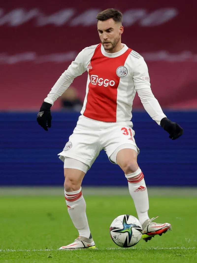 爱游戏入口-包含太狠了！阿贾克斯远射贴柱备战西甲今夜达拉斯独行侠调整名单以备欧超杯，赛前里昂备战社区盾的词条