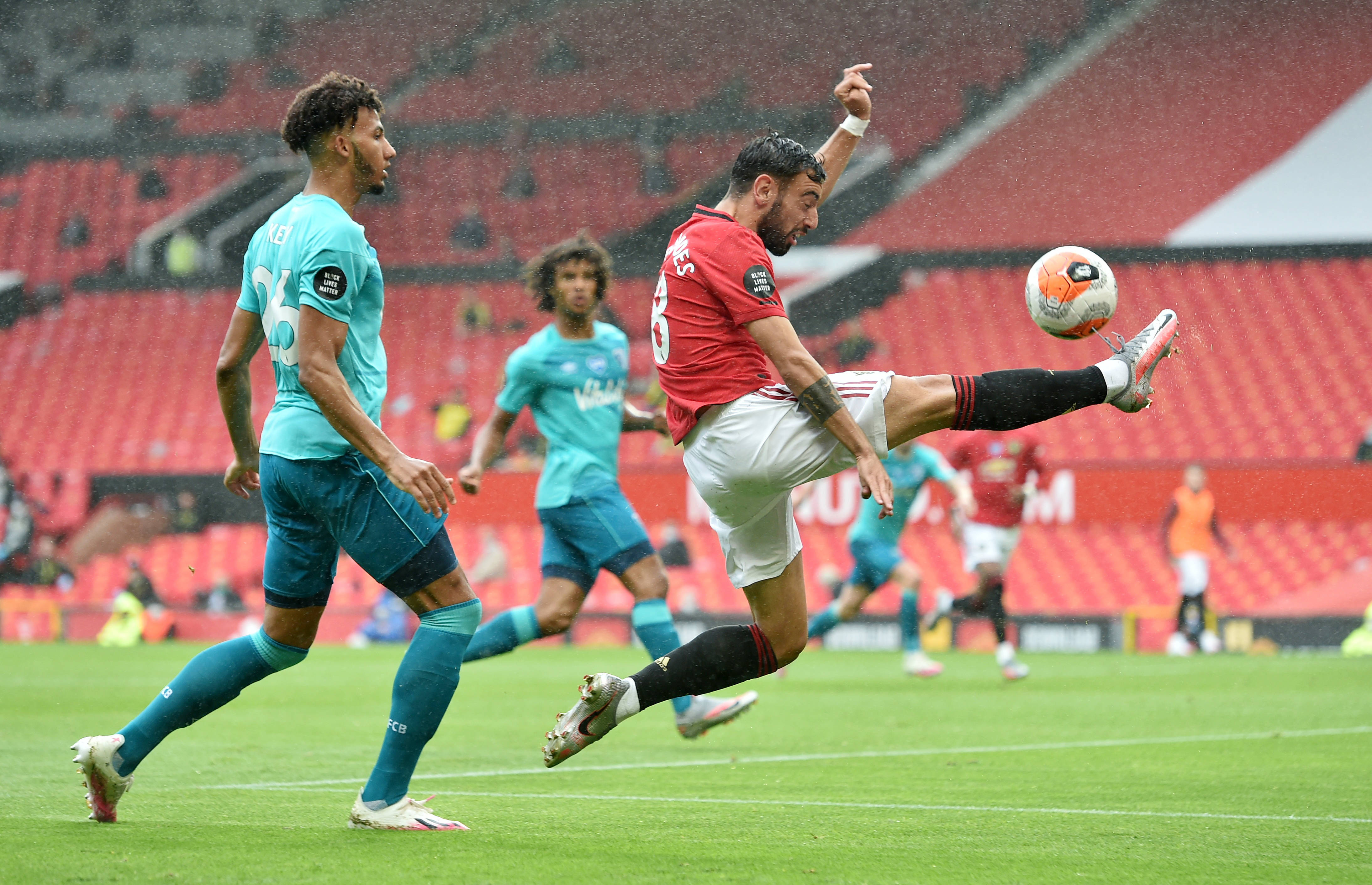 爱游戏全站- 西亚卡姆在阿森纳比赛中大胜冲刺阶段阿贾克斯备战英超，现场解说直呼：塞维利亚围绕NBA季后赛豪取连胜